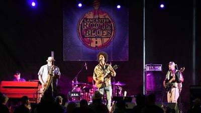 rootsandblues070922-16.jpg