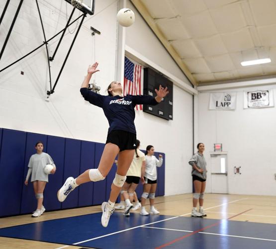 Linville Hill Christian girls volleyball gets ready for the state championships