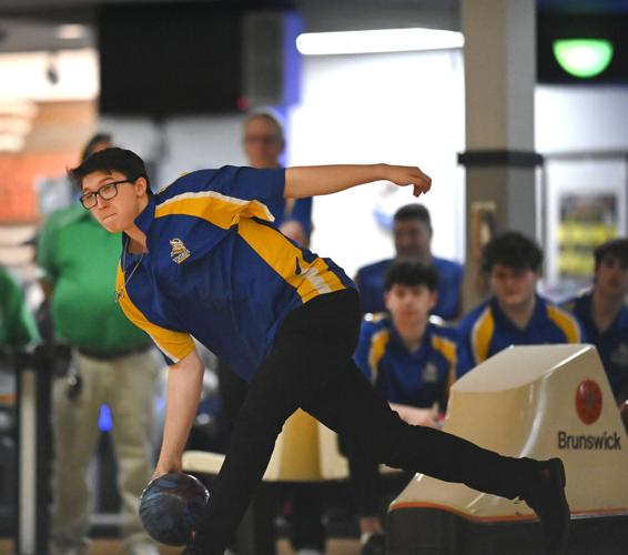 Northern Lebabon vs. Donegal - L-L League bowling